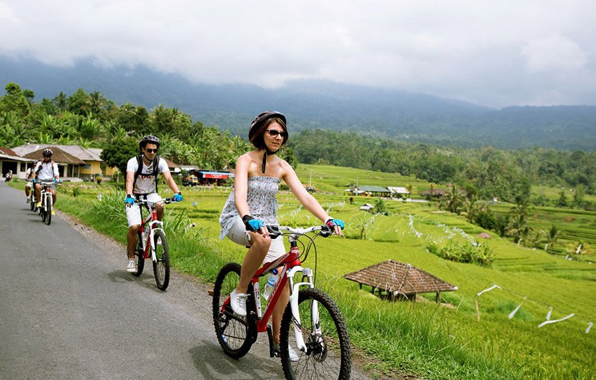Cycling-Bali-tour-Spatiatur-b